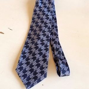 Jhane Barnes Silk Tie • Italy